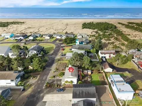 View/Area - 1205 195th St, Long Beach, WA 98631 photo 1 of 3