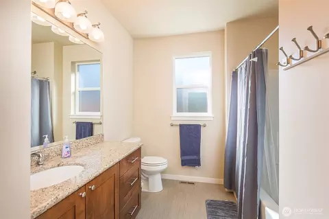 Bath - 271 Blue Glacier Loop, Sequim, WA 98382 photo 1 of 4