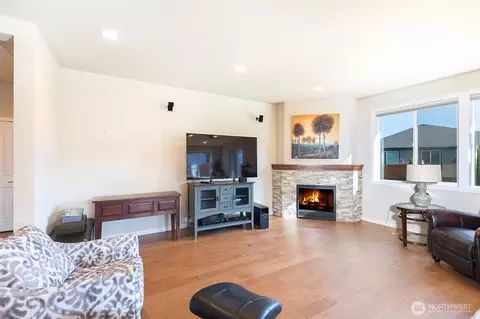 Living - 271 Blue Glacier Loop, Sequim, WA 98382 photo 1 of 1