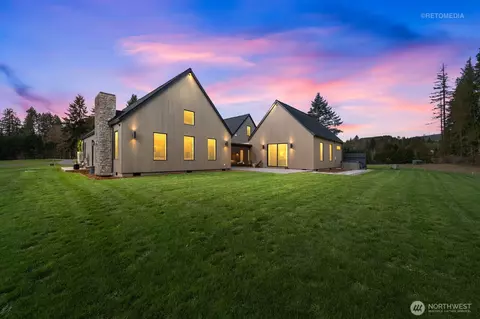 210 Eagle Ct, Woodland, WA 98674