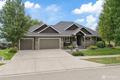 10321 N Navaho Dr, Spokane, WA 99208