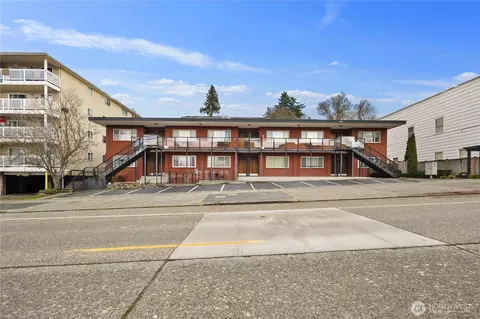 7106 California Ave SW #101, Seattle, WA 98136