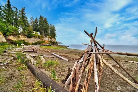 37971 Brant Rd NE, Hansville, WA 98340