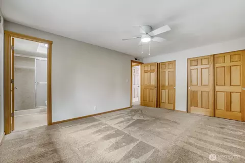 Bedroom - 9615 NE 201st St, Bothell, WA 98011 photo 6 of 6