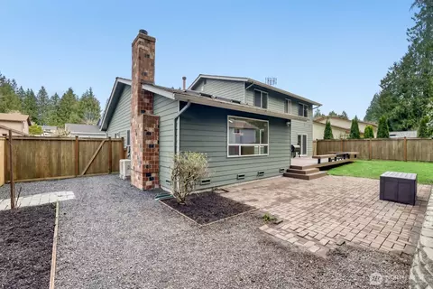 Exterior - 9615 NE 201st St, Bothell, WA 98011 photo 7 of 7