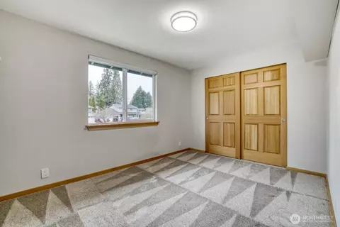 Bedroom - 9615 NE 201st St, Bothell, WA 98011 photo 3 of 6