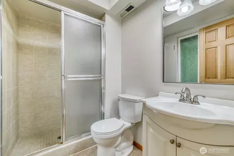 Bath - 9615 NE 201st St, Bothell, WA 98011 photo 3 of 4