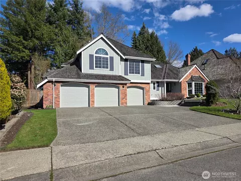 4712 241st Ave SE, Issaquah, WA 98029