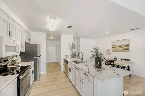 901 Marine View Dr #202, Everett, WA 98201 photo 12