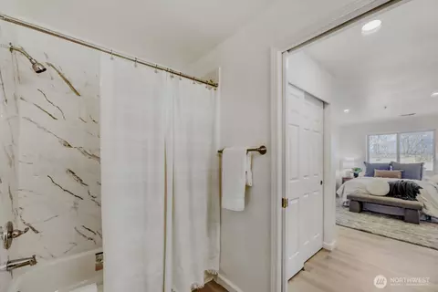901 Marine View Dr #202, Everett, WA 98201 photo 20