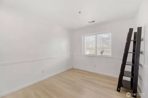 901 Marine View Dr #202, Everett, WA 98201 photo 22