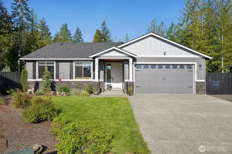 130 Zephyr Dr, Silverlake, WA 98645