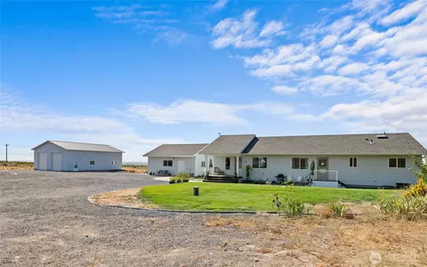 13021 Road 127 NW, Quincy, WA 98848