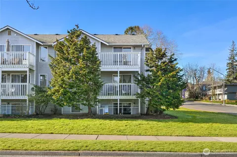 1028 Billy Frank Jr St #301, Bellingham, WA 98225