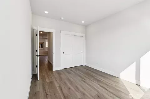 Bedroom - 549 Thompson Dr, Enumclaw, WA 98022 photo 2 of 5