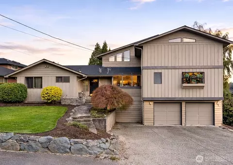 615 View Ridge Dr, Everett, WA 98201