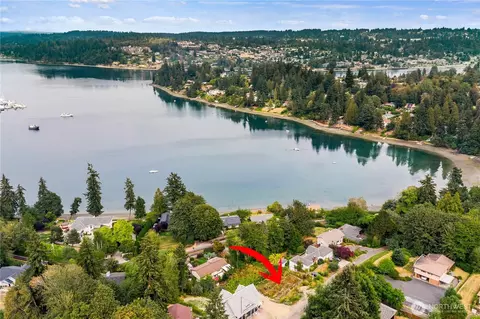 3710 Cartier Dr, Bremerton, WA 98312