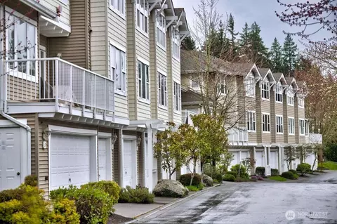 2680 139th Ave SE #40, Bellevue, WA 98005
