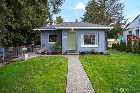 10026 4th Ave SW, Seattle, WA 98146