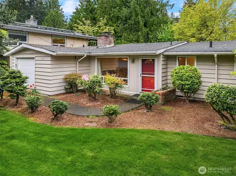 10210 NE 23rd St, Bellevue, WA 98004