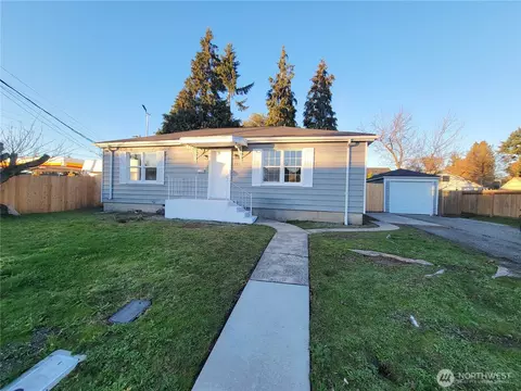 131 S 64th St, Tacoma, WA 98408