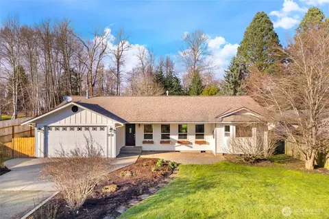 3202 Mcleod Rd, Bellingham, WA 98225