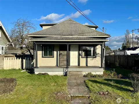 6443 S Warner St, Tacoma, WA 98409