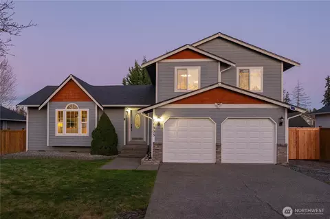 17903 68th Ave E, Puyallup, WA 98375