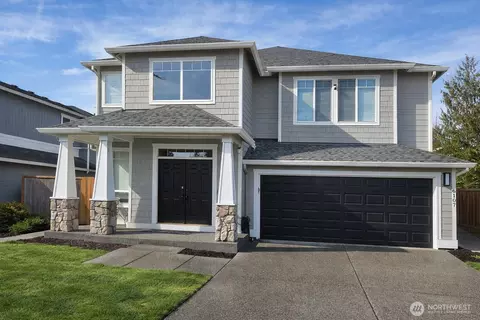 6107 Olive Ave SE, Auburn, WA 98092