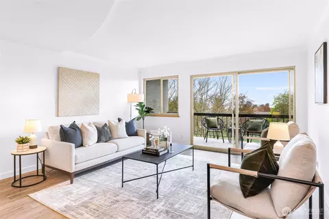732 11th Ave E #305, Seattle, WA 98102