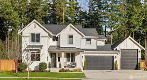 18905 129th St E, Bonney Lake, WA 98391