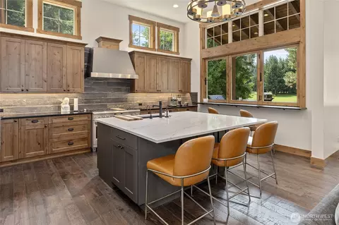 Kitchen - 291 Ruby King Loop, Cle Elum, WA 98922 photo 2 of 5