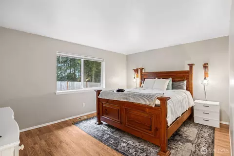 Bedroom - 20518 190th Ave E, Orting, WA 98360 photo 1 of 3