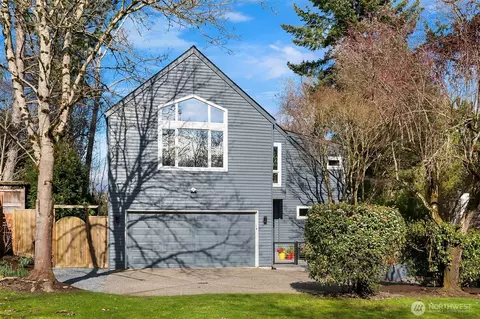 2706 E Helen St #C, Seattle, WA 98112