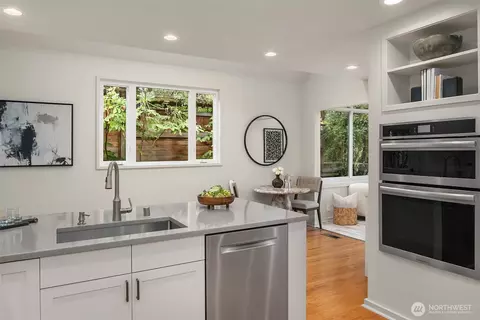 2706 E Helen St #C, Seattle, WA 98112 photo 13