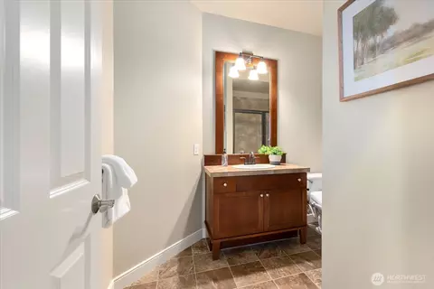 Bath - 22912 SE 43rd Dr, Bothell, WA 98021 photo 1 of 4