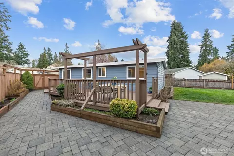 Exterior - 624 217th St SW, Bothell, WA 98021 photo 9 of 11