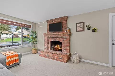 Other - 624 217th St SW, Bothell, WA 98021 photo 2 of 8