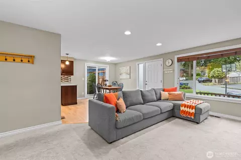 Living - 624 217th St SW, Bothell, WA 98021 photo 1 of 1