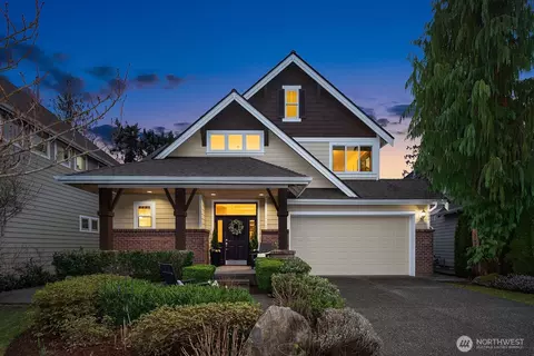 809 235th Ave NE, Sammamish, WA 98074