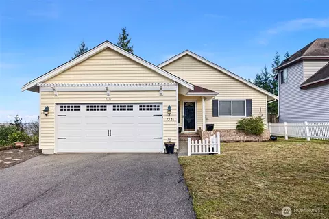7331 E Center St, Port Orchard, WA 98366
