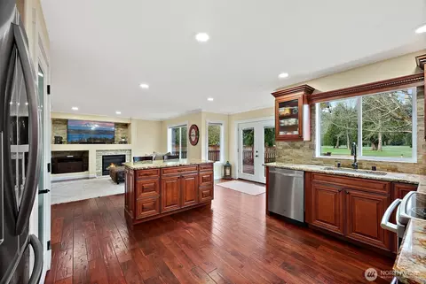 Kitchen - 1213 Williams Ct NW, Orting, WA 98360 photo 1 of 5
