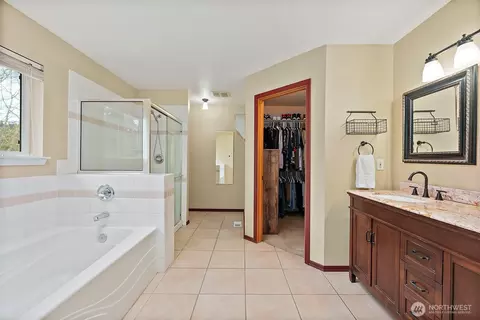 Bath - 1213 Williams Ct NW, Orting, WA 98360 photo 3 of 5