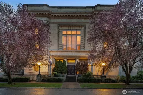 1849 16th Ave, Seattle, WA 98112