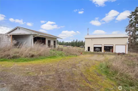 Exterior - 28512 30th Ave E, Spanaway, WA 98387 photo 3 of 3