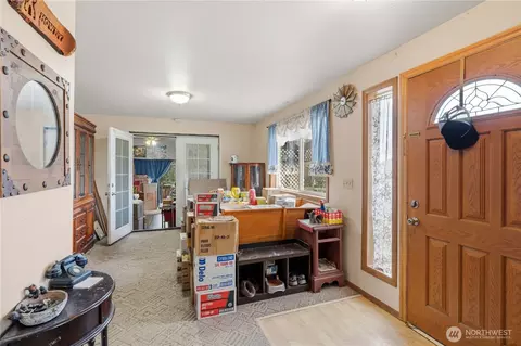 Entry Way - 28512 30th Ave E, Spanaway, WA 98387 photo 1 of 2