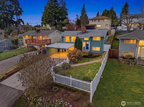 13237 3rd Ave S, Burien, WA 98168