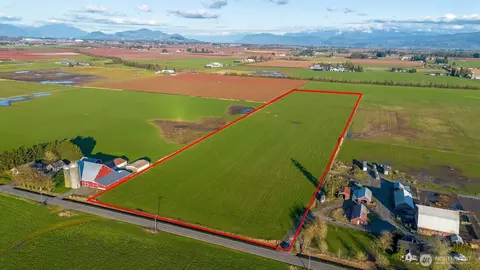0 Bender Rd, Lynden, WA 98264