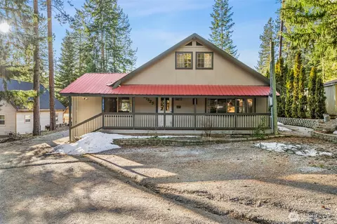 21823 Colt Rd, Leavenworth, WA 98826