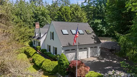 21609 NE 4th St, Sammamish, WA 98074